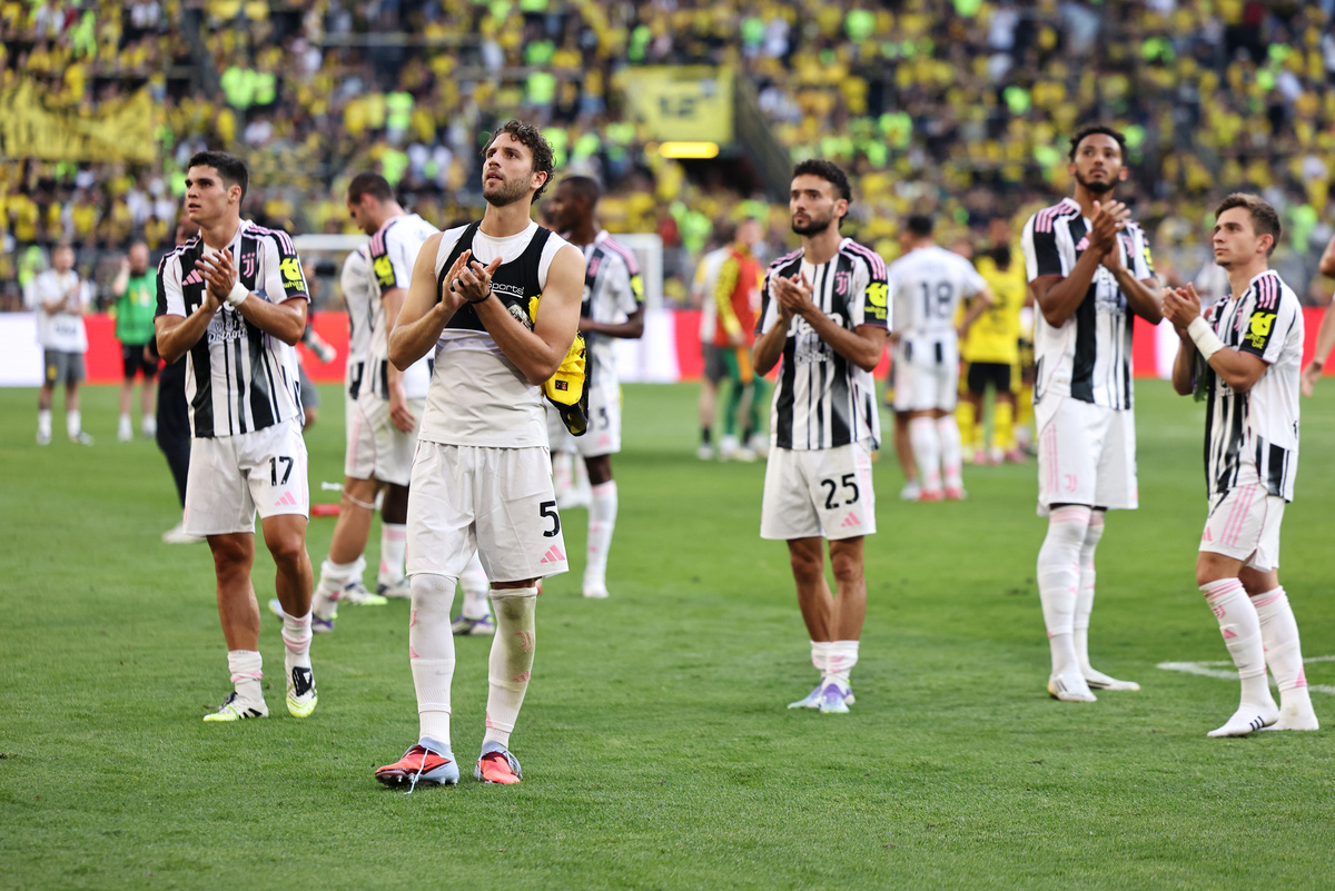 borussia-dortmund-v-juventus-fc-3.jpg