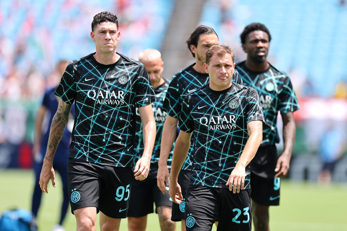 CHARLOTTE, N.C. - June 30: Warm up before the FIFA Club World Cup 2025 round of FC Internazionale Milano's Alessandro Bastoni #95 and Nicolo Barella #23 Serie A-side FC Internationale Sale Milano and Fulminence FC were held on June 30 at Bank of America Stadium in North Carolina. (Photo by Michael Reeves/Getty Images)