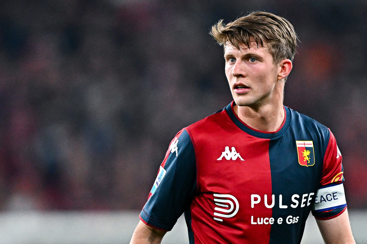 GENOA, ITALY - APRIL 4: Morten Frendrup of Genoa looks on during the Serie A match between Genoa and Udinese at Stadio Luigi Ferraris on April 4, 2025 in Genoa, Italy. (Photo by Simone Arveda/Getty Images)
