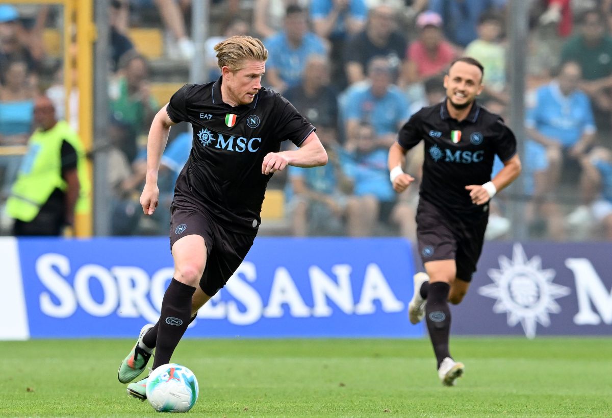 De Bruyne makes Napoli history with Serie A debut