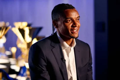 Pejabat: Inter Sign Manuel Akanji dari Manchester City.