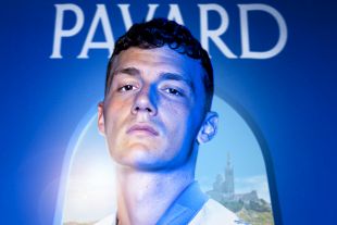 Benjamin Pavard in Marseille kit