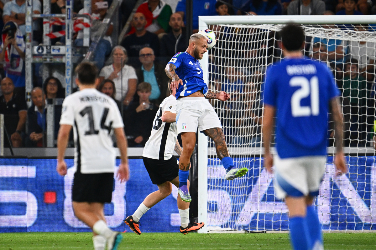 BERGAMO, ITALY - SEPTEMBER 05: Federico Dimarco of Italy in action during the FIFA World Cup 2026 qualifier match between Italy and Estonia at Stadio di Bergamo on September 05, 2025 in Bergamo, Italy. (Photo by Mattia Ozbot/Getty Images)