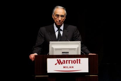 Milan, Italia - 30 April: Franco Carraro menghadiri Kongres AIPS ke -72 pada 30 April 2009 di Milan, Italia. (Foto oleh Vittorio Zunino Celotto/Getty Images)