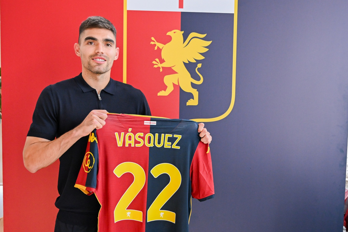 Official : Captain Vasquez signs new Genoa contract to June 2028