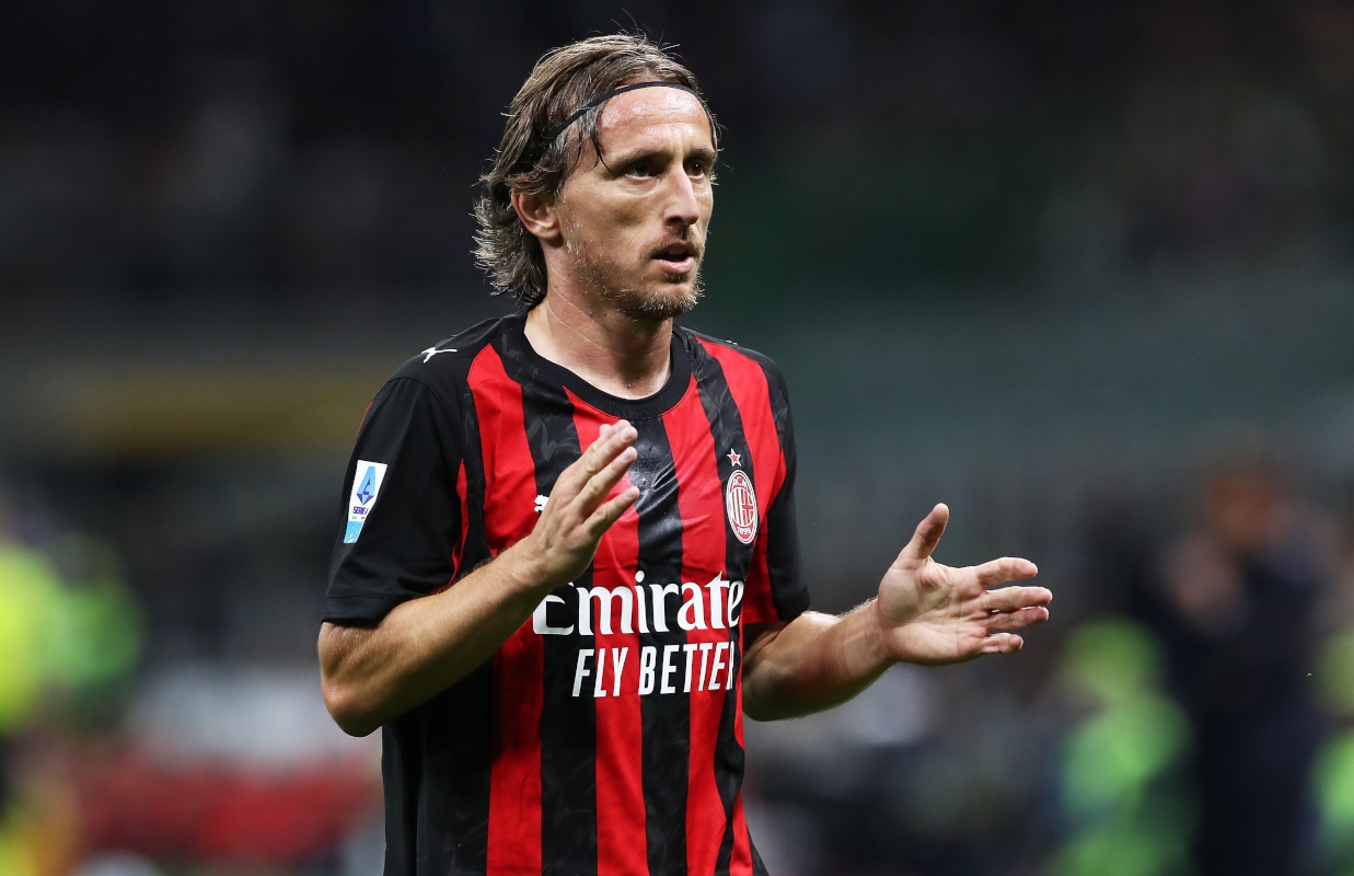 MILAN, ITALY - SEPTEMBER 28: Luka Modric of AC Milan during the Serie A match between AC Milan and SSC Napoli at Giuseppe Meazza Stadium on September 28, 2025 in Milan, Italy.