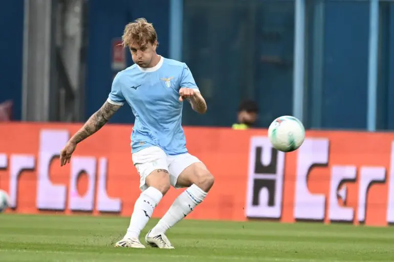 Nicolò Rovella en acción para la Lazio
