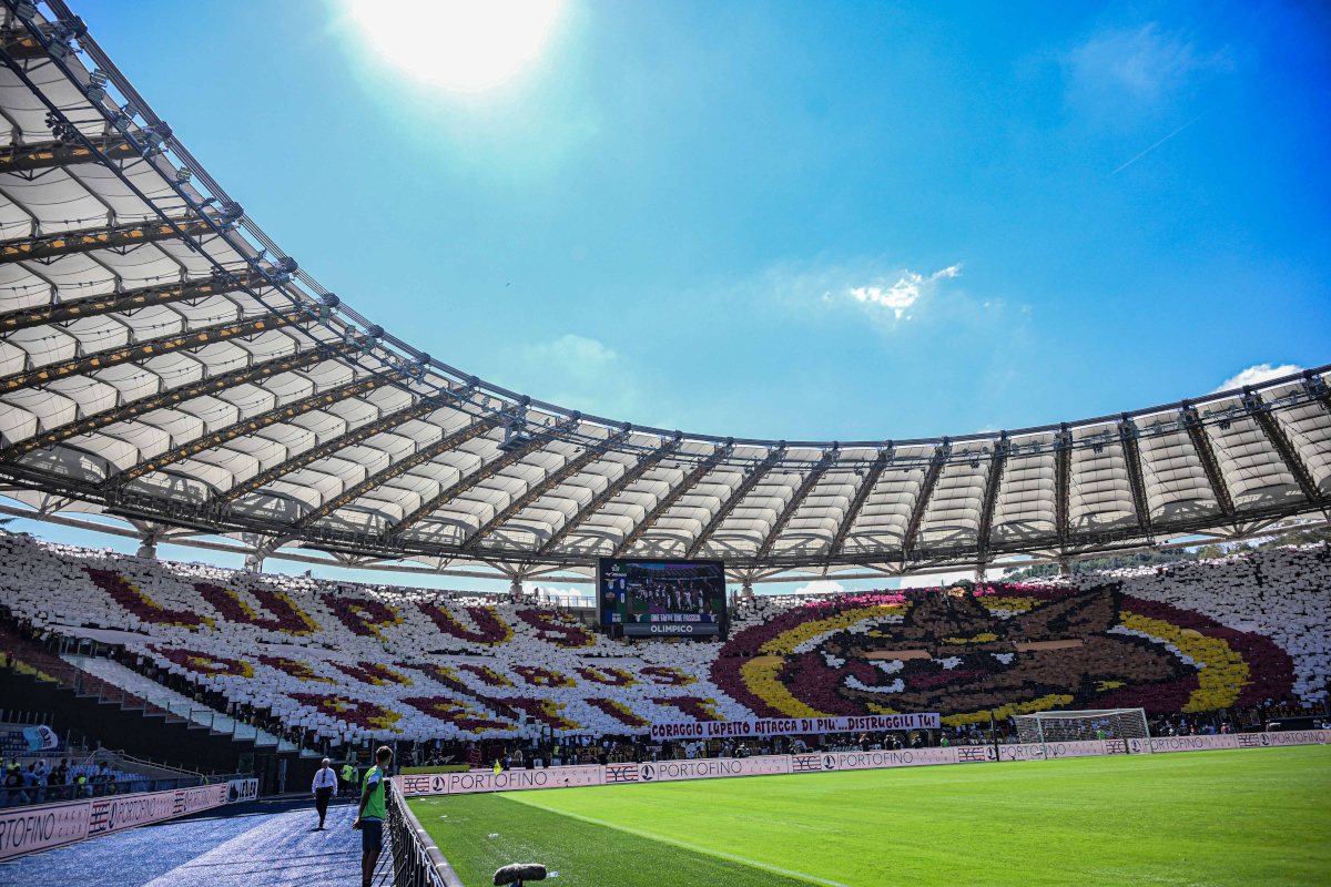 ROME, ITALY - SEPTEMBER 21: AS Roma coreography during the Serie A match between SS Lazio and AS Roma at Stadio Olimpico on September 21, 2025 in Rome, Italy. (Photo by Silvia Lore/Getty Images)