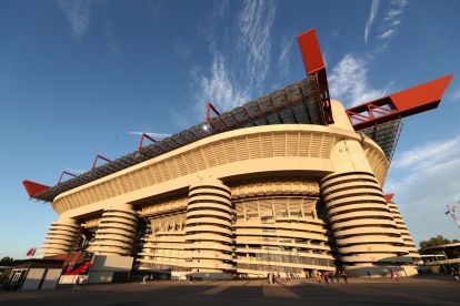 SAN SIRO MILAN, Italia - 14 September: Pandangan luar stadion sebelum pertandingan Serie A antara AC Milan dan Bologna FC 1909 di Stadion Giuseppe Meazza pada 14 September 2025 di Milan, Italia. (Foto oleh Marco Luzzani/Getty Images)