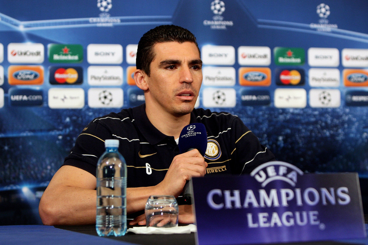 VARESE, ITALY - FEBRUARY 23:  FC Internazionale Milano defender Da Silva Ferreira Lucio attends a press conference on the eve of the UEFA Champions League football match FC Internazionale Milano vs Chelsea on February 23, 2010 in Appiano Gentile, Italy.  (Photo by Vittorio Zunino Celotto/Getty Images)