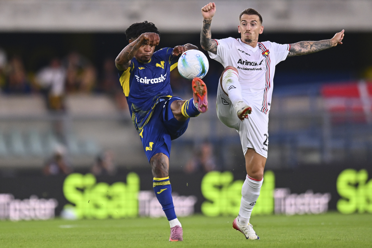 Gift Orban battling for possession