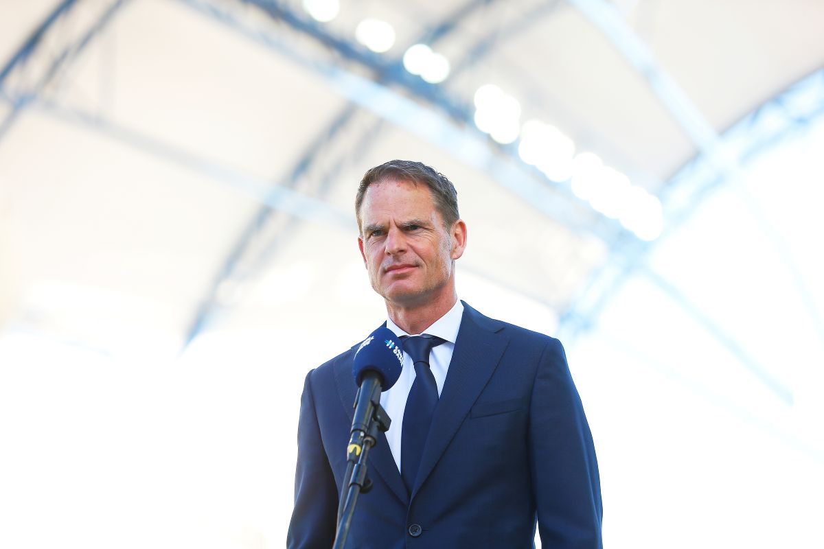 FARO, PORTUGAL - JUNE 02: Frank de Boer, manager of Netherlands talks to the media prior to the international friendly match between Netherlands and Scotland at Estadio Algarve on June 02, 2021 in Faro, Portugal. (Photo by Fran Santiago/Getty Images)