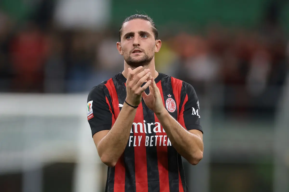 https://icdn.football-italia.net/wp-content/uploads/2025/10/Adrien-Rabiot-Milan-applause.jpg.webp