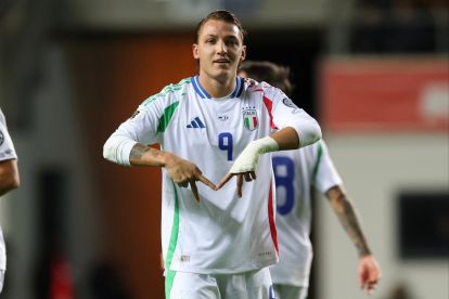 Mateo Retegui celebrates scoring for Italy against Estonia in Tallinn (@Azzurri)