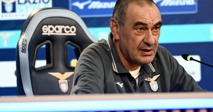 Lazio distance themselves from Sarri comments after coach slams Italian refereeing standards