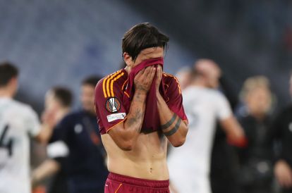 ROME, ITALY - OCTOBER 23: Paulo Dybala of AS Roma looks dejected after the team's defeat in the UEFA Europa League 2025/26 League Phase MD3 match between AS Roma and FC Viktoria Plzen at Stadio Olimpico on October 23, 2025 in Rome, Italy. (Photo by Paolo Bruno/Getty Images)