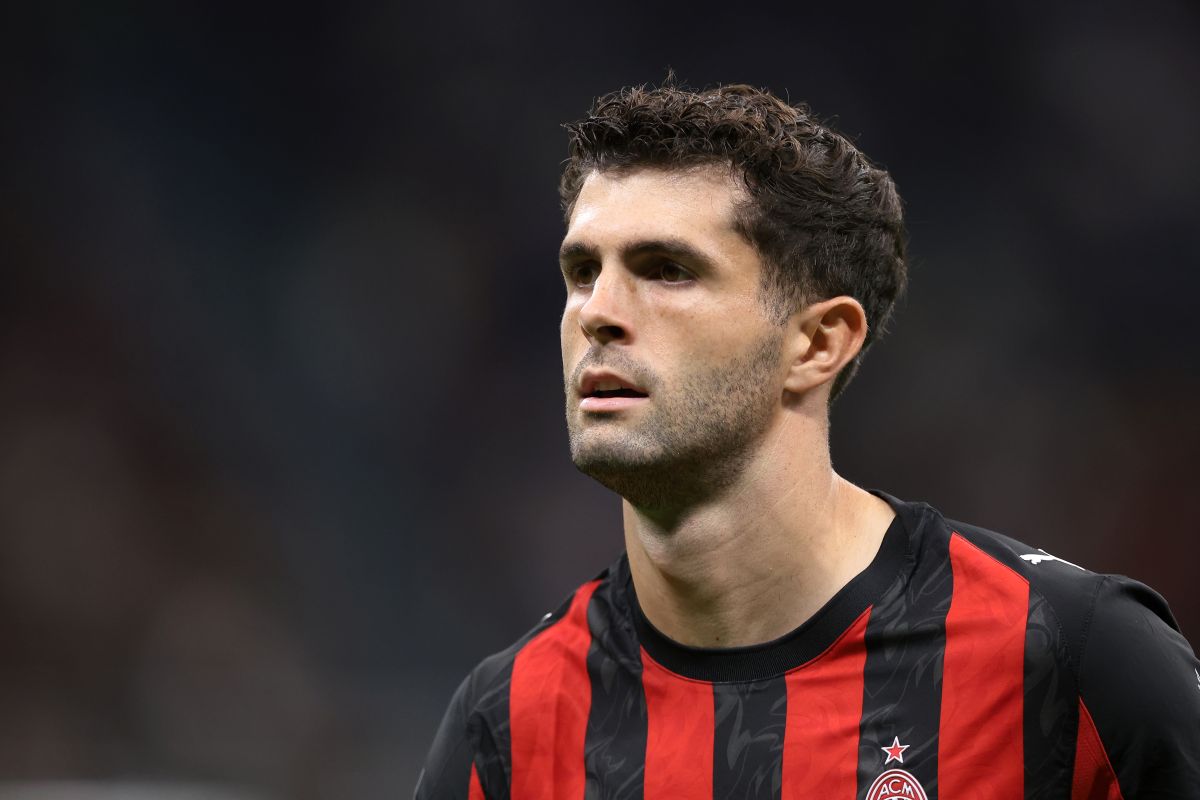 MILÃO, ITÁLIA - 23 DE SETEMBRO: Christian Pulisic do AC Milan durante a partida das oitavas de final da Coppa Italia Fraxirosa entre AC Milan e US Lakes em 23 de setembro de 2025 em Milão, Itália. (Foto de Jonathan Moscrop/Getty Images)