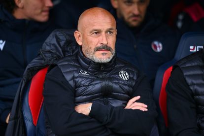 BOLOGNA, ITALY - OCTOBER 05: Vincenzo Italiano, Head Coach of Bologna FC 1909, looks on prior to the Serie A match between Bologna FC 1909 and Pisa SC at Renato Dall'Ara Stadium on October 05, 2025 in Bologna, Italy. (Photo by Alessandro Sabattini/Getty Images)