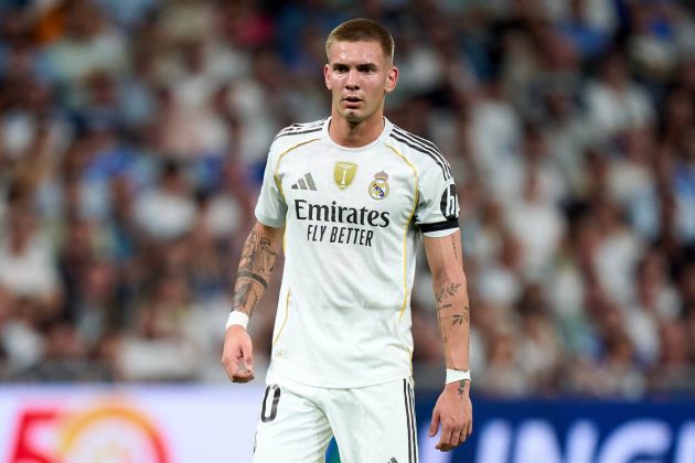 MADRID, SPAIN - OCTOBER 04: Franco Mastantuono of Real Madrid looks on during the LaLiga EA Sports match between Real Madrid CF and Villarreal CF at Estadio Santiago Bernabeu on October 04, 2025 in Madrid, Spain. (Photo by Angel Martinez/Getty Images)