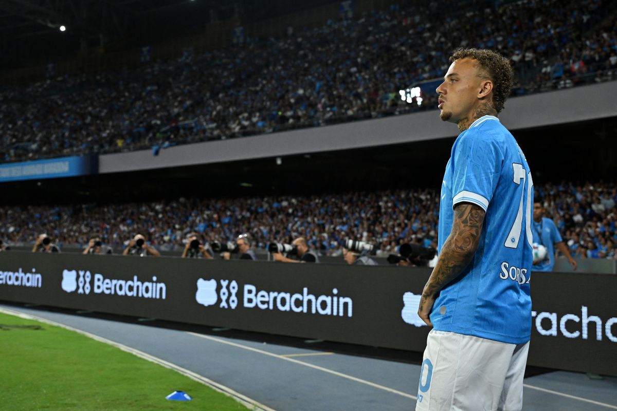 Lang ‘talked once’ to Conte since joining Napoli