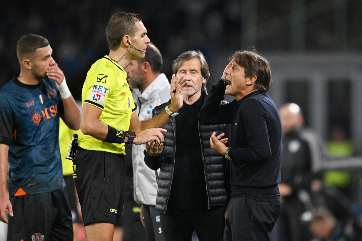 Conte and Fabregas tension on the touchline during Napoli vs. Como
