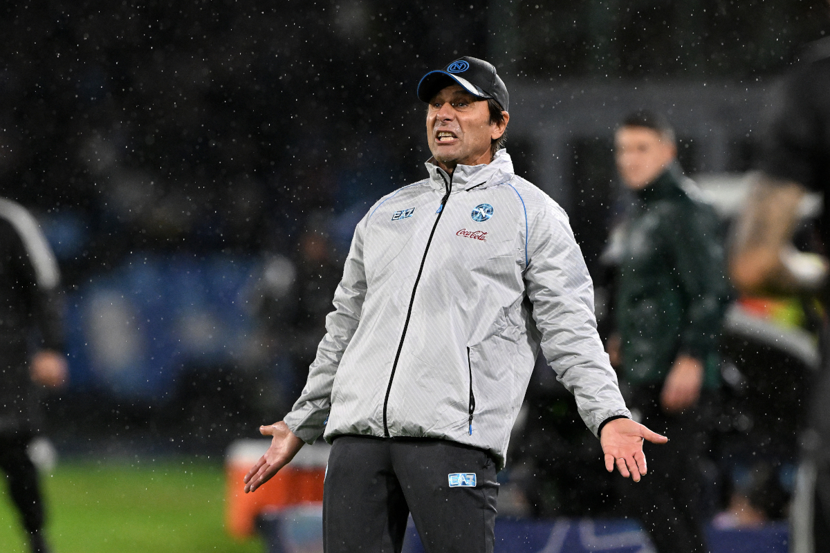 NAPLES, ITALY - NOVEMBER 25: Antonio Conte SSC Napoli head coach during the UEFA Champions League 2025/26 League Phase MD5 match between SSC Napoli and Qarabag FK at Stadio Diego Armando Maradona on November 25, 2025 in Naples, Italy. (Photo by Francesco Pecoraro/Getty Images)