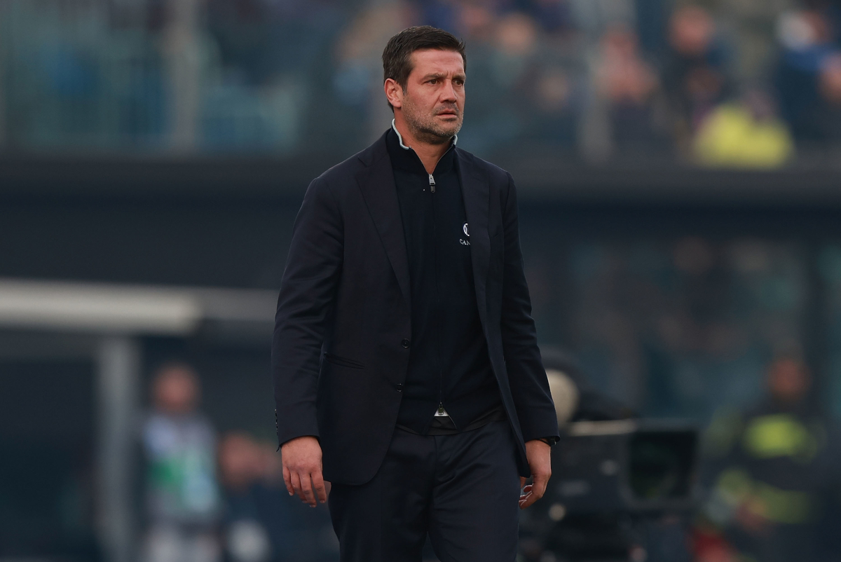 PISA, ITALY - NOVEMBER 30: Christian chivu manager of FC Internazionale looks on during the Serie A match between Pisa SC and FC Internazionale at Arena Garibaldi on November 30, 2025 in Pisa, Italy. (Photo by Gabriele Maltinti/Getty Images)