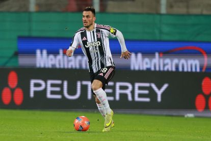 FLORENCE, ITALY - NOVEMBER 22: Filip Kostic of Juventus FC in action during the Serie A match between ACF Fiorentina and Juventus FC at Artemio Franchi on November 22, 2025 in Florence, Italy. (Photo by Gabriele Maltinti/Getty Images)