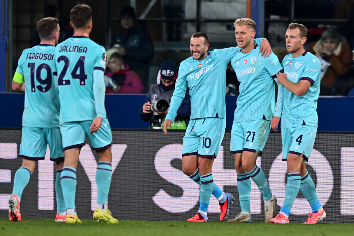 BOLOGNA, ITALY - NOVEMBER 27: Jens Odgaard of Bologna FC celebrates after scoring the opening goal during the UEFA Europa League 2025/26 League Phase MD5 match between Bologna FC 1909 and FC Salzburg at Stadio Renato Dall'Ara on November 27, 2025 in Bologna, Italy. (Photo by Alessandro Sabattini/Getty Images)