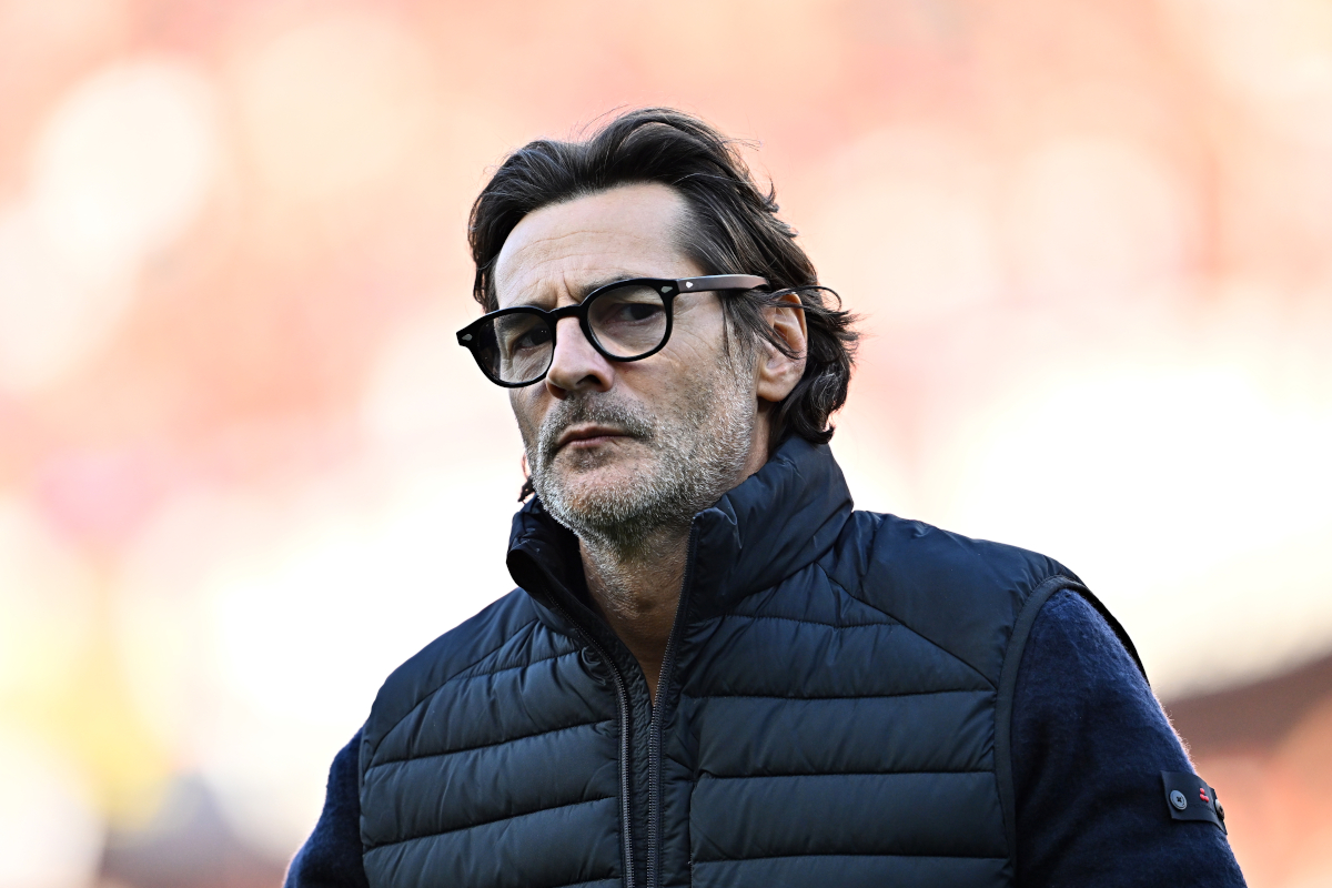 GENOA, ITALY - NOVEMBER 09: Paolo Vanoli, Head Coach of Fiorentina looks on prior to the Serie A match between Genoa CFC and ACF Fiorentina at Luigi Ferraris Stadium on November 09, 2025 in Genoa, Italy. (Photo by Simone Arveda/Getty Images)