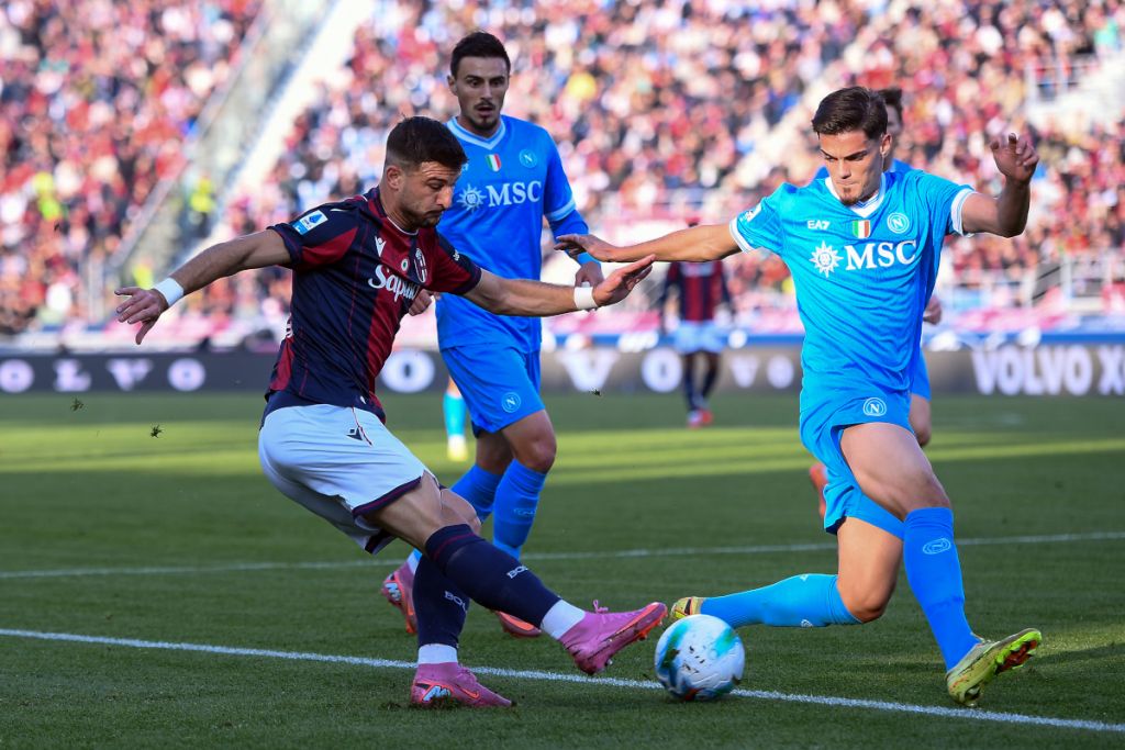 https://icdn.football-italia.net/wp-content/uploads/2025/11/Riccardo-Orsolini-Miguel-Gutierrez-Bologna-Napoli-1024x683.jpg