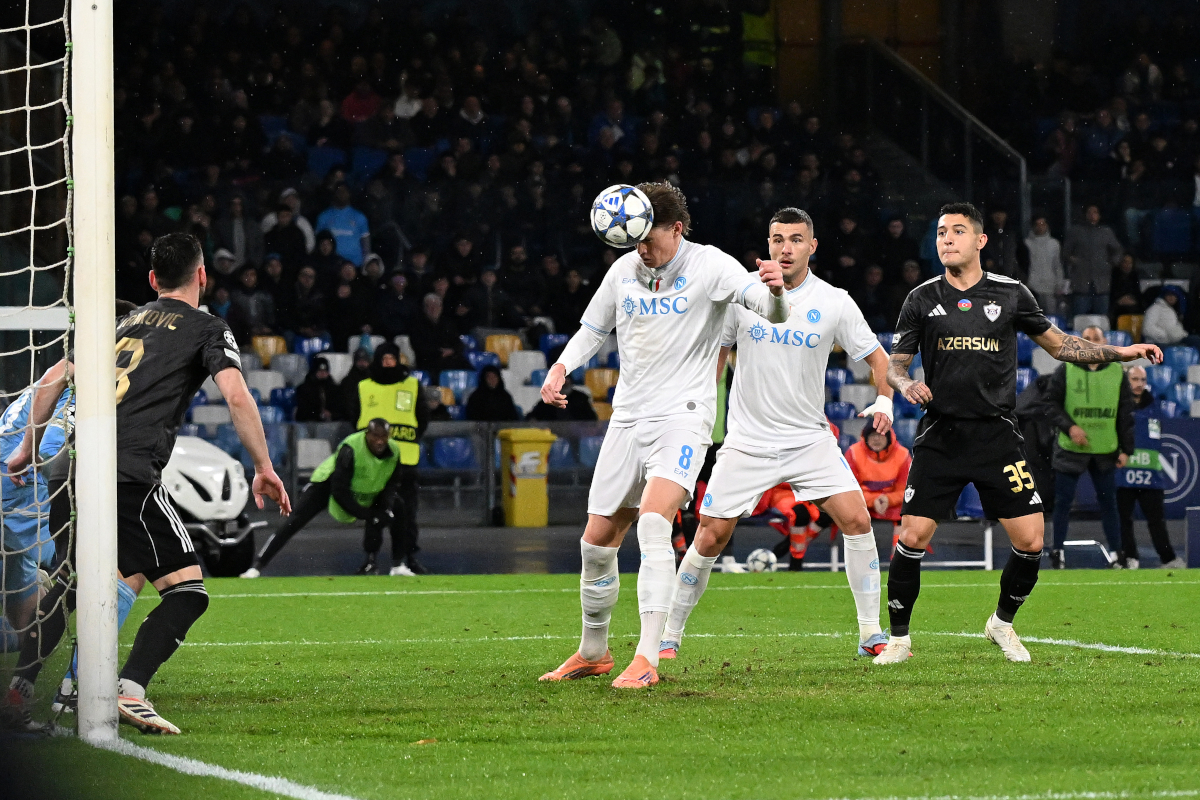 NAPLES, ITALY - NOVEMBER 25: Scott McTominay of SSC Napoli scores his side first goal during the UEFA Champions League 2025/26 League Phase MD5 match between SSC Napoli and Qarabag FK at Stadio Diego Armando Maradona on November 25, 2025 in Naples, Italy. (Photo by Francesco Pecoraro/Getty Images)