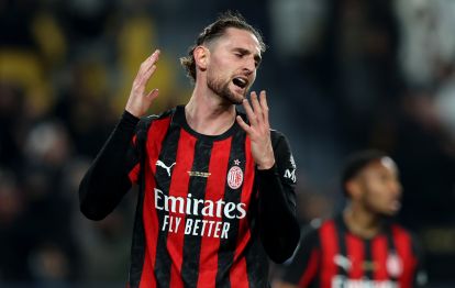 RIYADH, SAUDI ARABIA - DECEMBER 18: Adrien Rabiot of AC Milan reacts during the Supercoppa Italiana Semi-Final match between SSC Napoli and AC Milan at King Saud University Stadium on December 18, 2025 in Riyadh, Saudi Arabia. (Photo by Yasser Bakhsh/Getty Images)