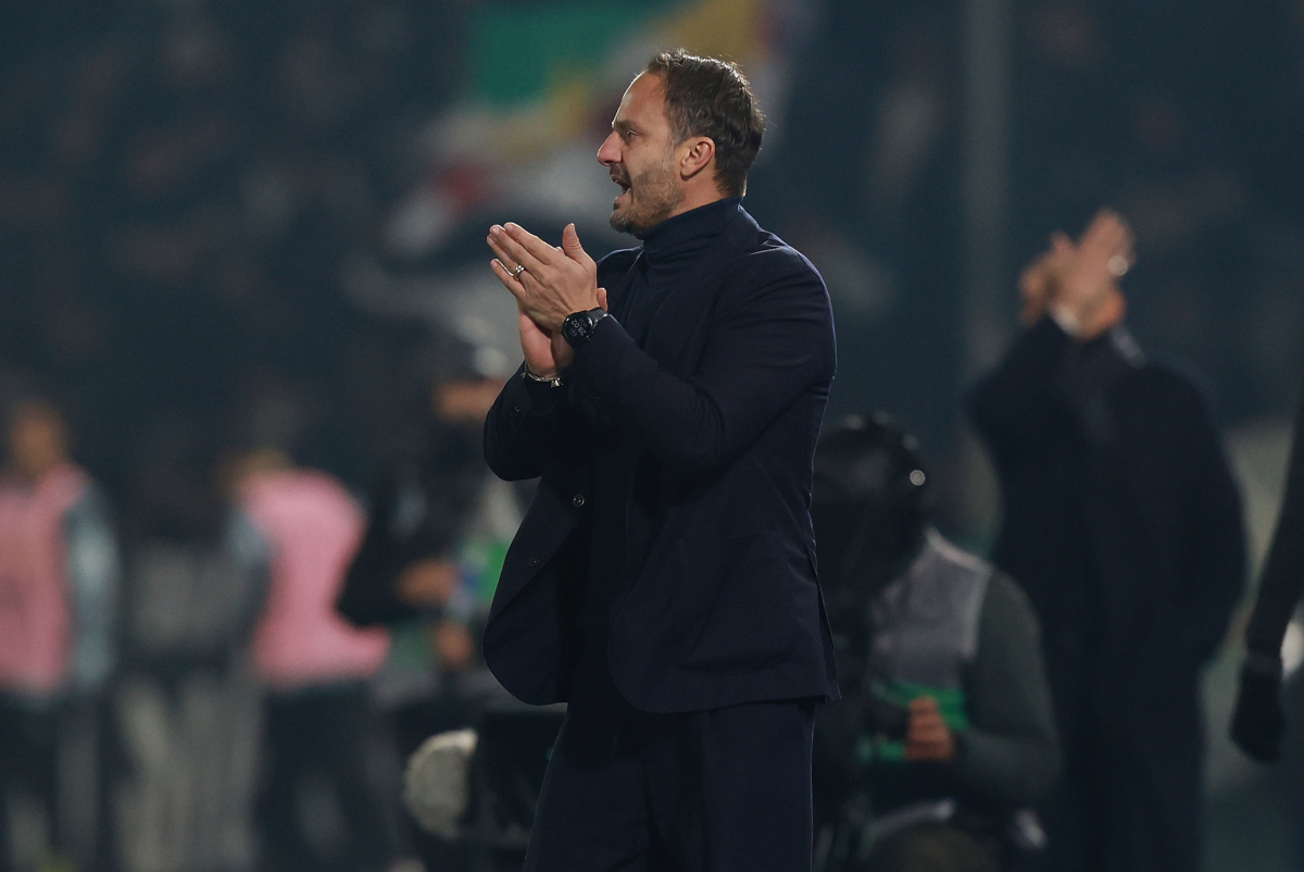PISA, ITALY - DECEMBER 27: Manager of Pisa Sporting Club Alberto Gilardino reacts during the Serie A match between Pisa SC and Juventus FC at Arena Garibaldi on December 27, 2025 in Pisa, Italy. (Photo by Gabriele Maltinti/Getty Images)