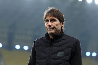 RIYADH, SAUDI ARABIA - DECEMBER 18: Antonio Conte, Head Coach of SSC Napoli, looks on prior to the Supercoppa Italiana Semi-Final match between SSC Napoli and AC Milan at King Saud University Stadium on December 18, 2025 in Riyadh, Saudi Arabia. (Photo by Yasser Bakhsh/Getty Images)