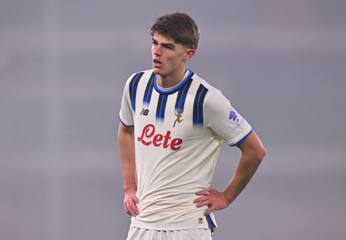 VERONA, ITALY - DECEMBER 06: Charles De Ketelaere of Atalanta looks on during the Serie A match between Hellas Verona FC and Atalanta BC at Stadio Marcantonio Bentegodi on December 06, 2025 in Verona, Italy. (Photo by Alessandro Sabattini/Getty Images)