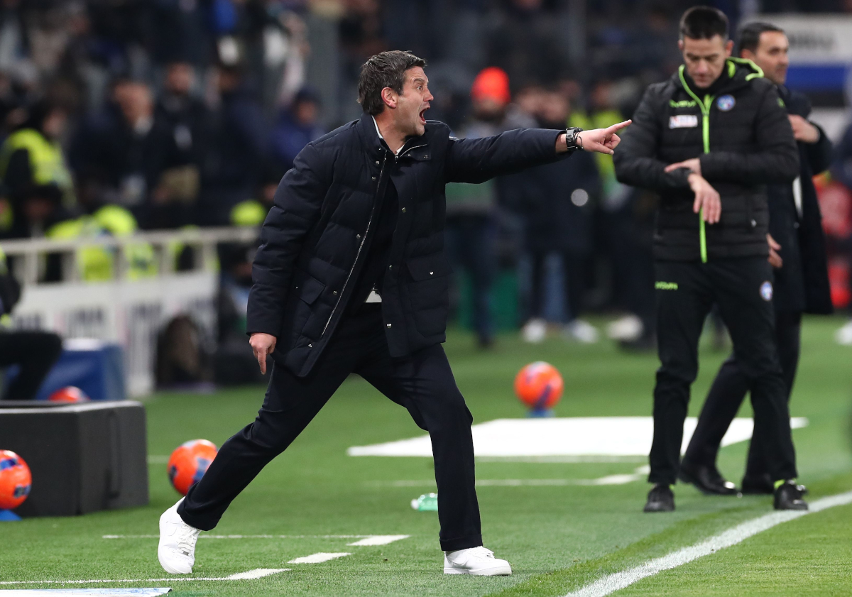 BERGAMO, ITALY - DECEMBER 28: FC Internazionale coach Cristian Chivu reacts during the Serie A match between Atalanta BC and FC Internazionale at New Balance Arena on December 28, 2025 in Bergamo, Italy. (Photo by Marco Luzzani/Getty Images)