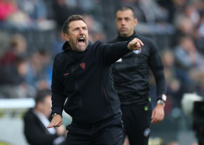 UDINE, ITALY - OCTOBER 25: Eusebio Di Francesco, manager of US Lecce, reacts during the Serie A match between Udinese Calcio and US Lecce at Stadio Friuli on October 25, 2025 in Udine, Italy. (Photo by Timothy Rogers/Getty Images)