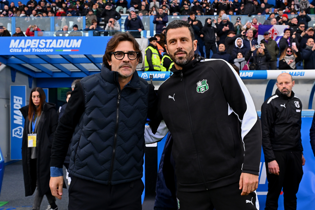 SASSUOLO, ITALY - DECEMBER 06: Paolo Vanoli, Head Coach of ACF Fiorentina, poses for a photo with Fabio Grosso, Head Coach of US Sassuolo Calcio, prior to the Serie A match between US Sassuolo Calcio and ACF Fiorentina at Mapei Stadium Citta del Tricolore on December 06, 2025 in Sassuolo, Italy. (Photo by Alessandro Sabattini/Getty Images)