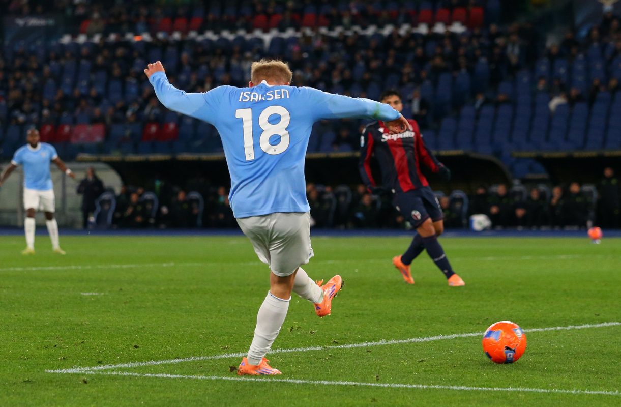 ROME, ITALY - DECEMBER 07: Gustav Isaksen of Lazio scores his team's first goal during the Serie A match between SS Lazio and Bologna FC 1909 at Stadio Olimpico on December 07, 2025 in Rome, Italy. (Photo by Paolo Bruno/Getty Images)
