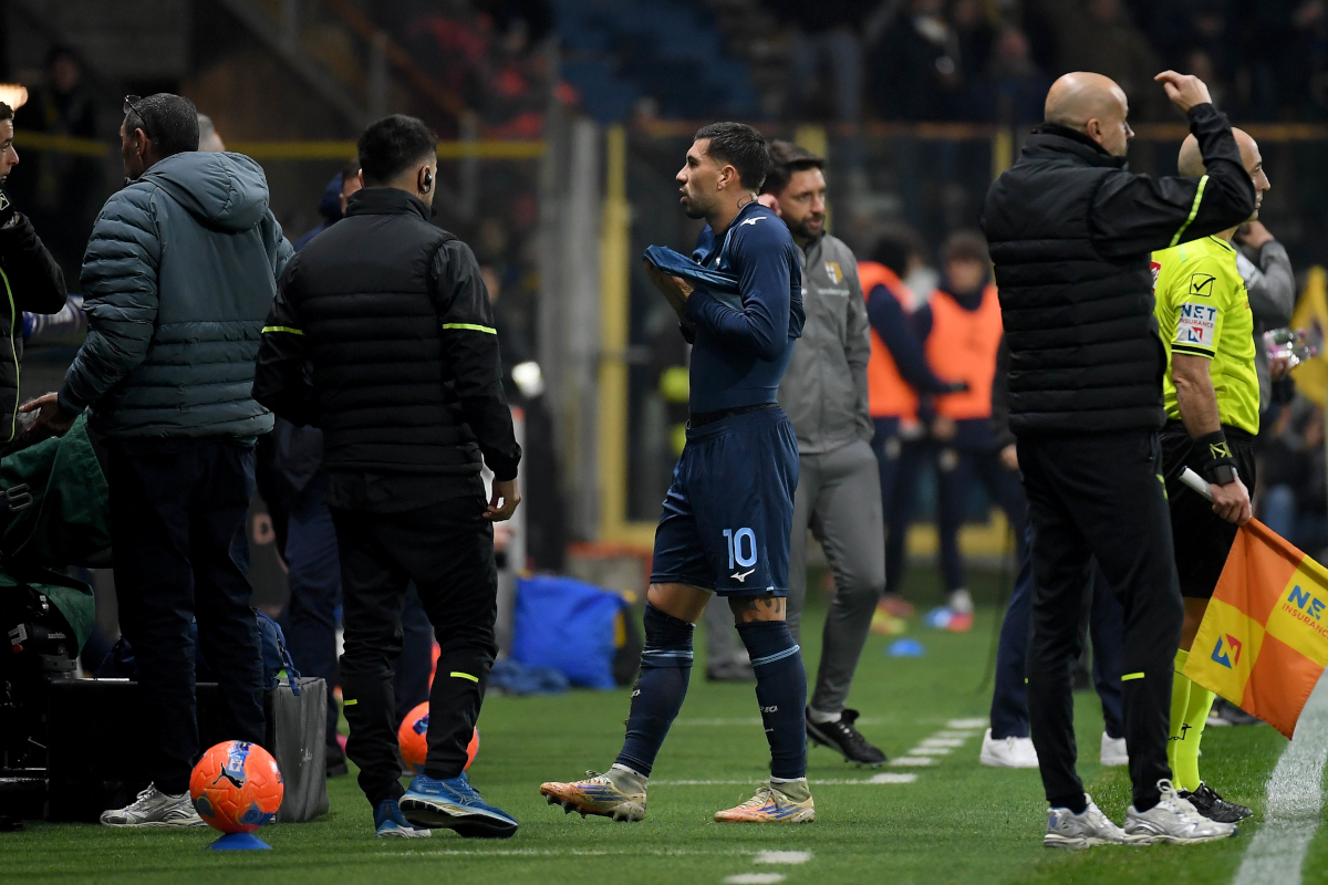 PARMA, ITALY - DECEMBER 13: Mattia Zaccagni of SS Lazio leaves the field after receiving a red card during the Serie A match between Parma Calcio 1913 and SS Lazio at Stadio Ennio Tardini on December 13, 2025 in Parma, Italy. (Photo by Marco Rosi - SS Lazio/Getty Images)