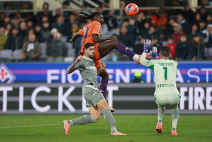 FLORENCE, ITALY - DECEMBER 14: Moise Kean of ACF Fiorentina in action during the Serie A match between ACF Fiorentina and Hellas Verona FC at Artemio Franchi on December 14, 2025 in Florence, Italy. (Photo by Gabriele Maltinti/Getty Images)