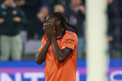 FLORENCE, ITALY - DECEMBER 14: Moise Kean of ACF Fiorentina reacts during the Serie A match between ACF Fiorentina and Hellas Verona FC at Artemio Franchi on December 14, 2025 in Florence, Italy. (Photo by Gabriele Maltinti/Getty Images)