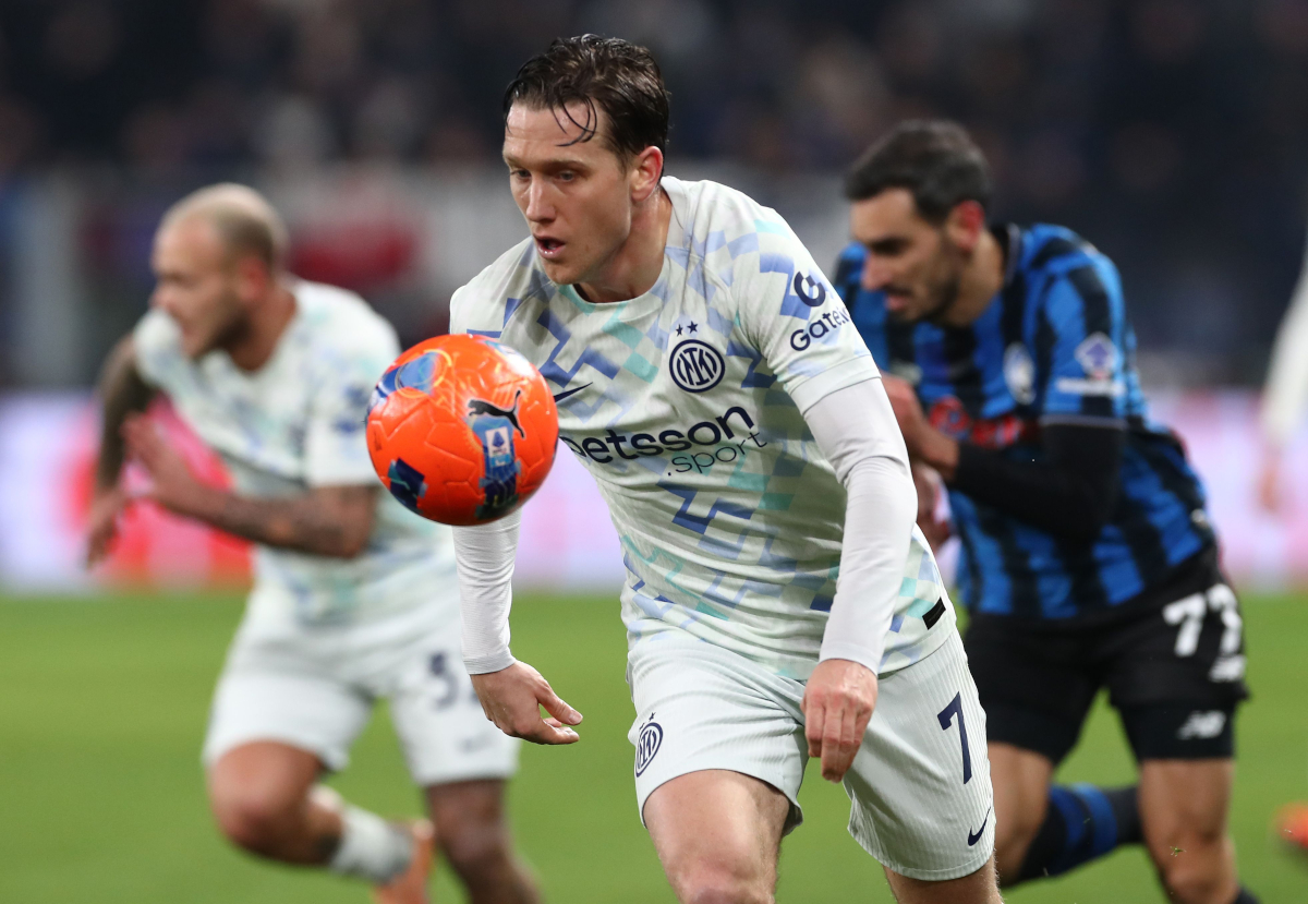 BERGAMO, ITALY - DECEMBER 28: Piotr Zielinski of FC Internazionale in action during the Serie A match between Atalanta BC and FC Internazionale at New Balance Arena on December 28, 2025 in Bergamo, Italy. (Photo by Marco Luzzani/Getty Images)
