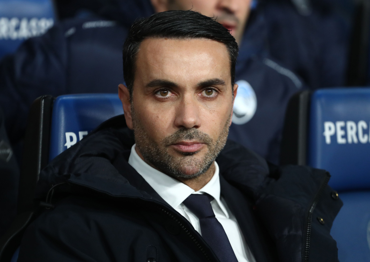 BERGAMO, ITALY - DECEMBER 28: Atalanta BC coach Raffaele Palladino looks on during the Serie A match between Atalanta BC and FC Internazionale at New Balance Arena on December 28, 2025 in Bergamo, Italy. (Photo by Marco Luzzani/Getty Images)