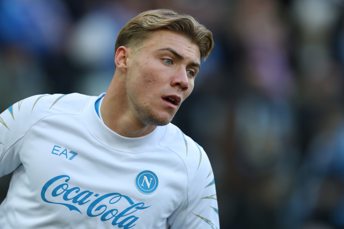 UDINE, ITALY - DECEMBER 14: Rasmus Hojlund of Napoli looks on during the warm up ahead of the Serie A match between Udinese Calcio and SSC Napoli at Stadio Friuli on December 14, 2025 in Udine, Italy. (Photo by Timothy Rogers/Getty Images)