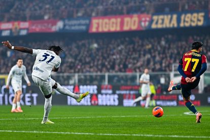 GENOA, ITALY - DECEMBER 14: Yann Bisseck of Inter scores a goal during the Serie A match between Genoa CFC and FC Internazionale at Luigi Ferraris Stadium on December 14, 2025 in Genoa, Italy. (Photo by Simone Arveda/Getty Images)