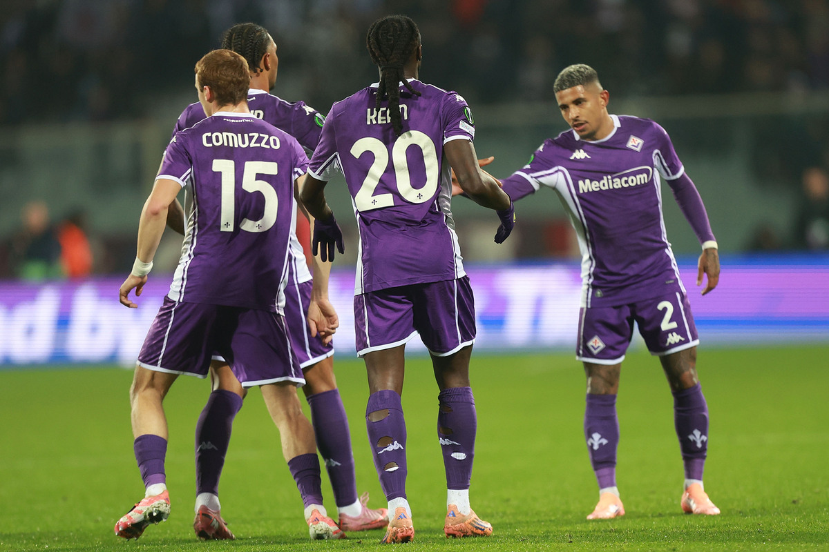 FLORENCE, ITALY - DECEMBER 11: Moise Kean of ACF Fiorentina celebrates after scoring a goal during the UEFA Conference League 2025/26 League Phase MD5 match between ACF Fiorentina and FC Dynamo Kyiv at Stadio Artemio Franchi on December 11, 2025 in Florence, Italy. (Photo by Gabriele Maltinti/Getty Images)