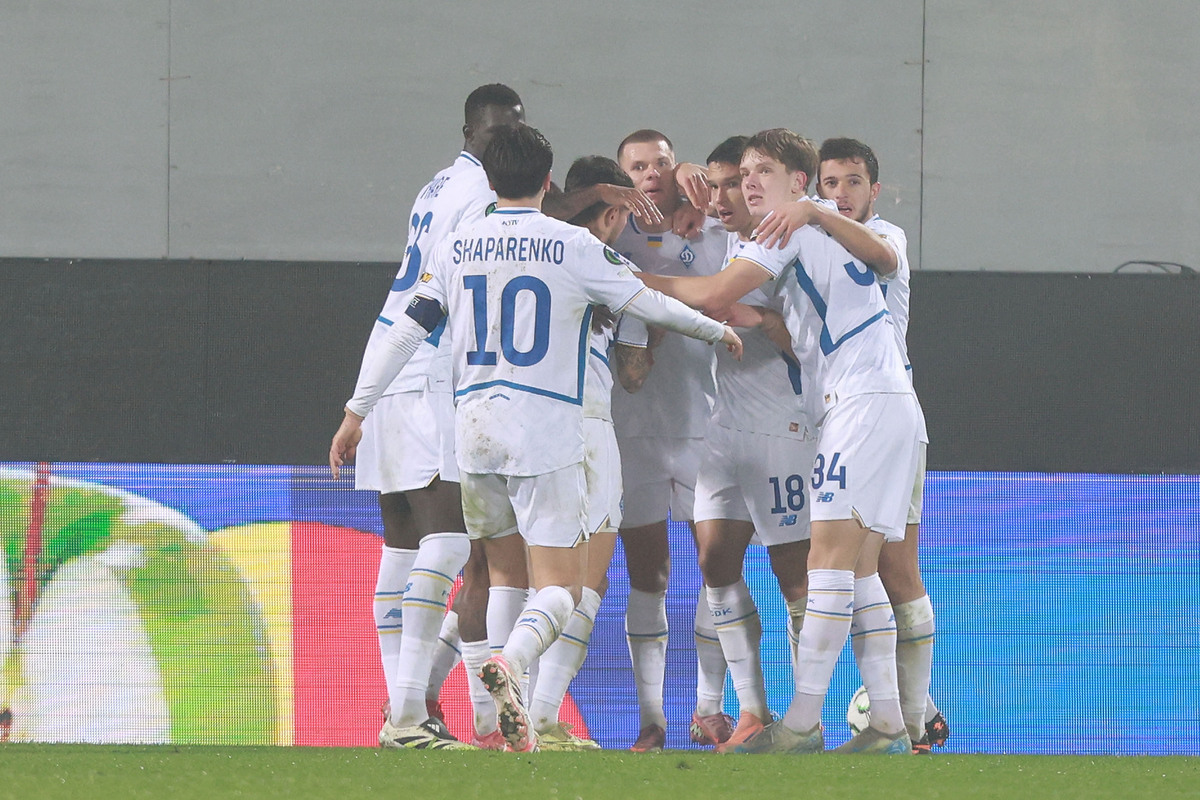 FLORENCE, ITALY - DECEMBER 11: Mykola Mykhaylenko of Dynamo Kyiv celebrates after scoring a goal during the UEFA Conference League 2025/26 League Phase MD5 match between ACF Fiorentina and FC Dynamo Kyiv at Stadio Artemio Franchi on December 11, 2025 in Florence, Italy. (Photo by Gabriele Maltinti/Getty Images)