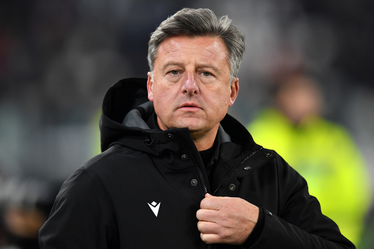 TURIN, ITALY - DECEMBER 02: Kosta Runjaic, Head Coach of Udinese Calcio, looks on prior to the Serie C match between Ternana Calcio and Juventus Next Gen at Allianz Stadium on December 02, 2025 in Turin, Italy. (Photo by Valerio Pennicino/Getty Images)